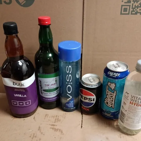 APPROXIMATELY 13 ASSORTED DRINKS TO INCLUDE GHOST BLUE RASPBERRY, VOSS PLUS WATER, BULK VANILLA BARISTA SYRUP, ETC - COLLECTION ONLY