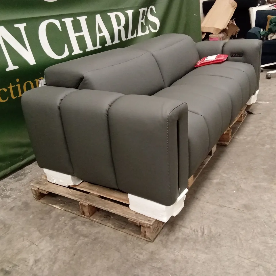 QUALITY DESIGNER ITALIAN MADE LARGE GIORGIO 3 SEATER ELECTRIC RECLINER LEATHER SOFA
