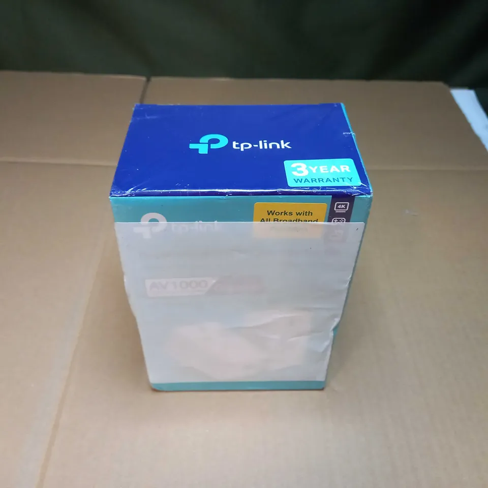 BOXED/SEALED TP-LINK PASS THROUGH POWERLINE STARTER KIT