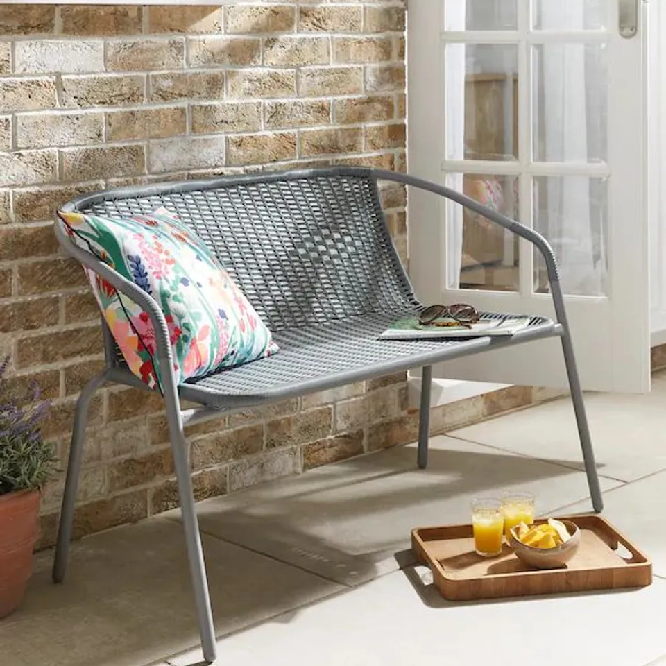 RATTAN 2 SEATER BENCH