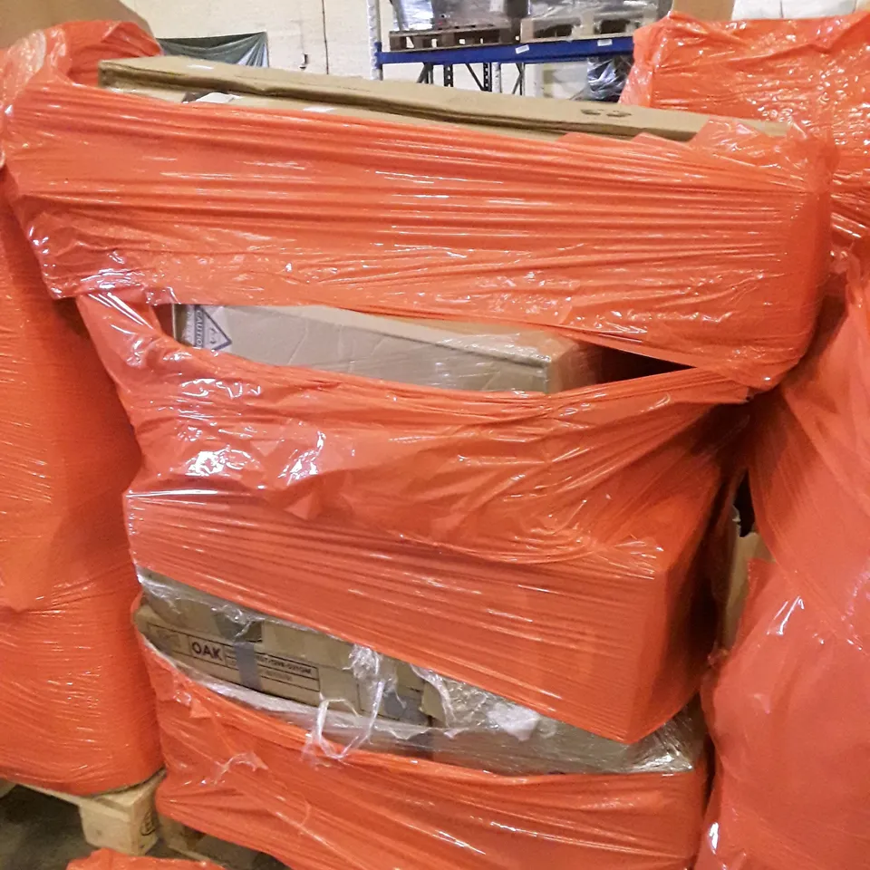 PALLET OF ASSORTED PRODUCTS INCLUDING GREEN PVC COATED WIRE MESH NETTING, OAK DESK