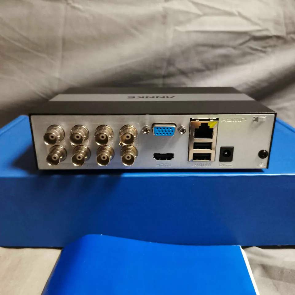 ANNKE 6-CHANNEL NVR SECURITY RECORDER – POWERED BY ESSD (HDMI, VGA, 6 BNC INPUTS)