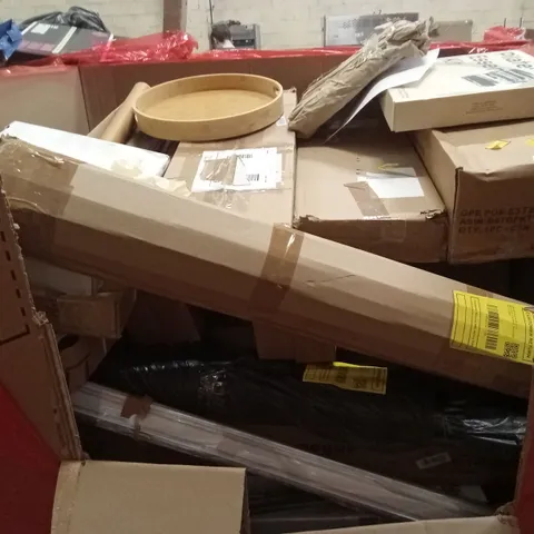 PALLET OF ASSORTED HOUSEHOLD GOODS AND PRODUCTS TO INCLUDE; BAMBOO TRAY, BLINDS, BOXED FURNITURE ETC