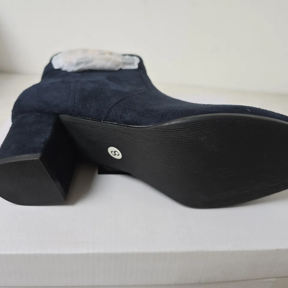 E SHOES BY EMMA ZELDA NAVY SUEDE ANKLE BOOTS – UK 8