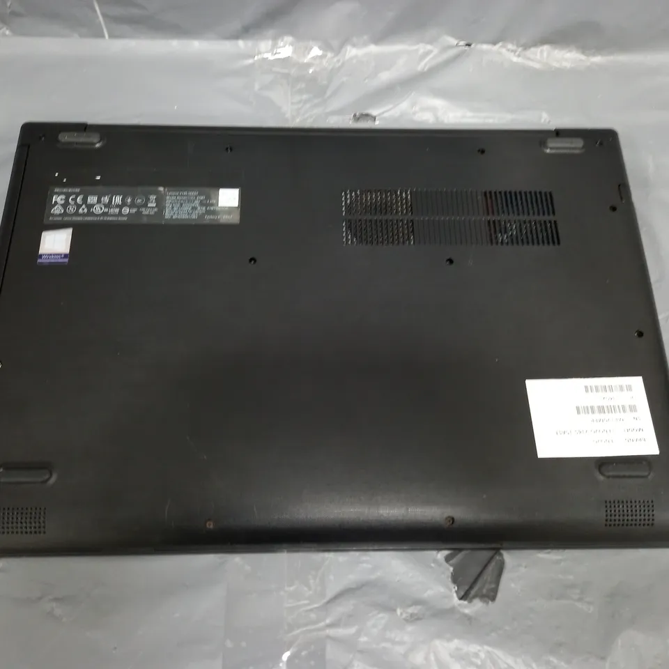 LENOVO V145-15AST 15 INCH	A6-9225 RADEON R4