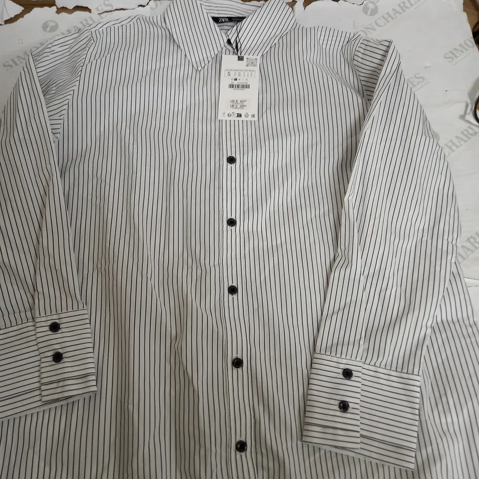 ZARA STRIPE BLACK & WHITE SHIRT - SMALL