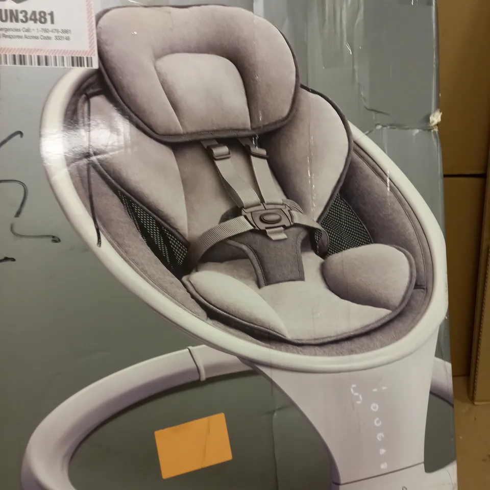 MUNCHKIN BLUETOOTH ENABLED LIGHTWEIGHT BABY SWING