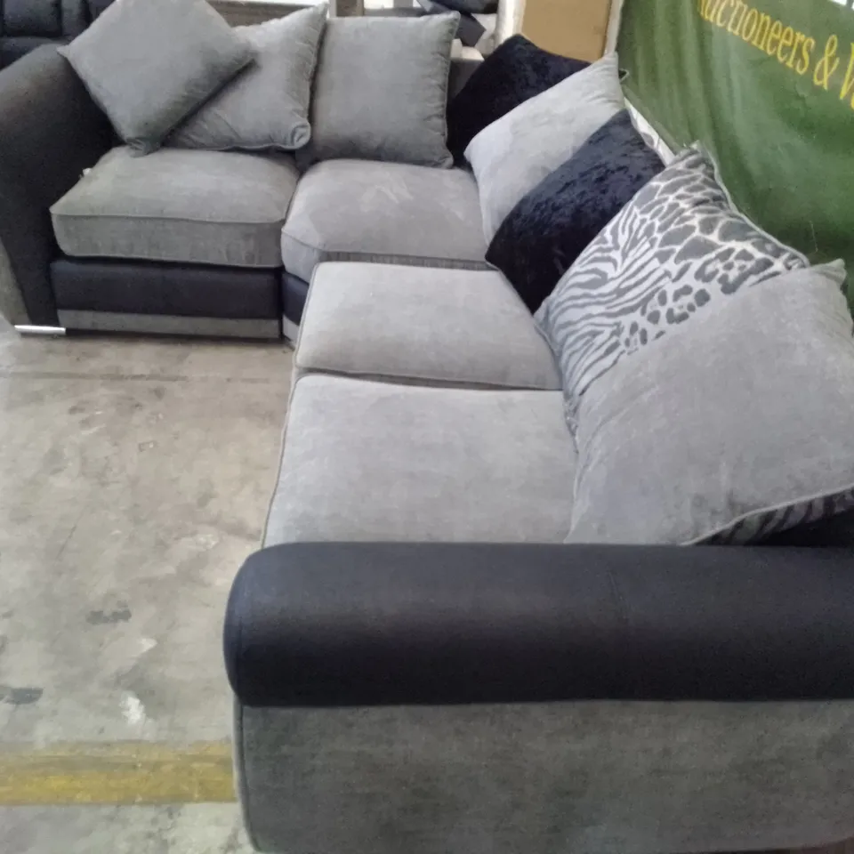 QUALITY DESIGNER 3PCS CORNER SOFA - GREY/BLACK FABRIC 