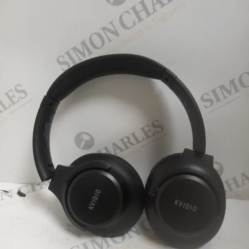 BOXED KVIDIO WIRELESS HEADPHONES IN BLACK