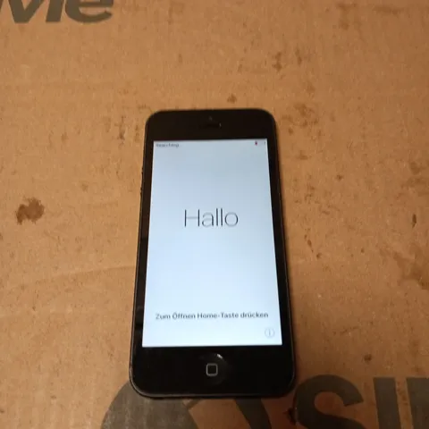 APPLE IPHONE 5 SMARTPHONE 