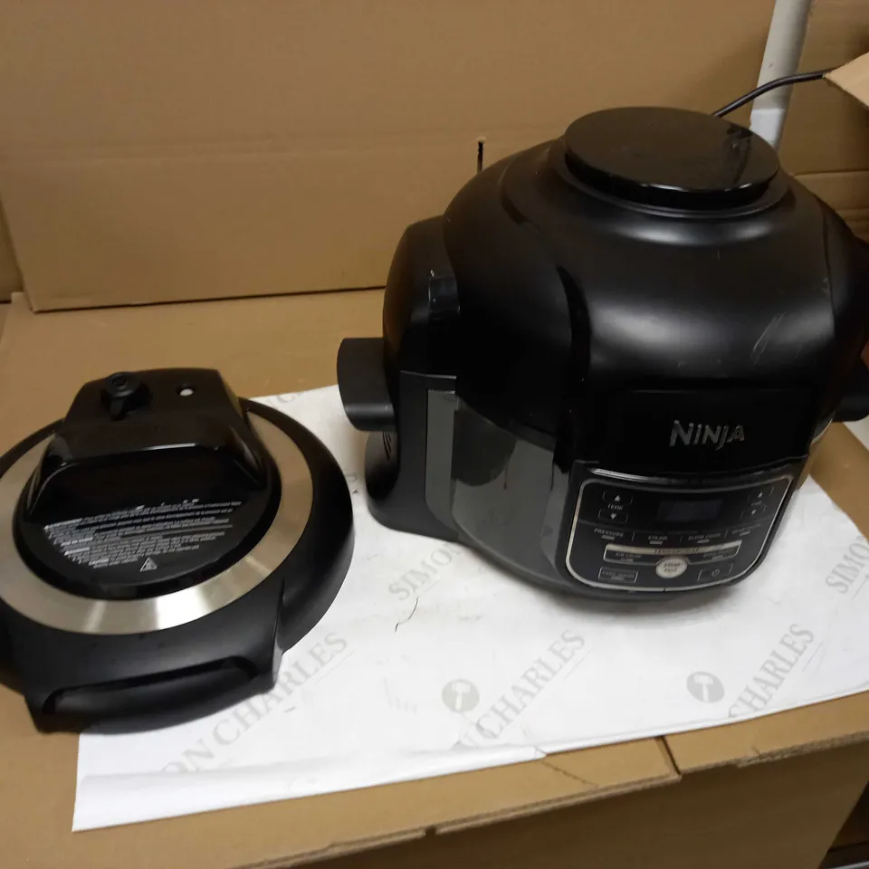 NINJA FOODI MINI MULTI-COOKER OP100UK AIR FRYER