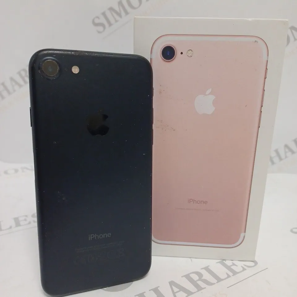 APPLE IPHONE 7 (A1778) SMARTPHONE