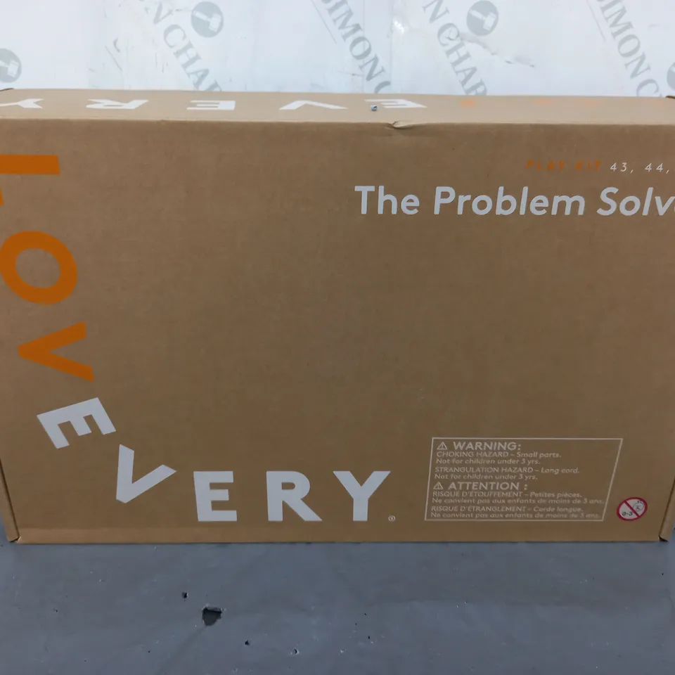 BOXED LOVEVERY PLAYKIT THE PROBLEM SOLVER