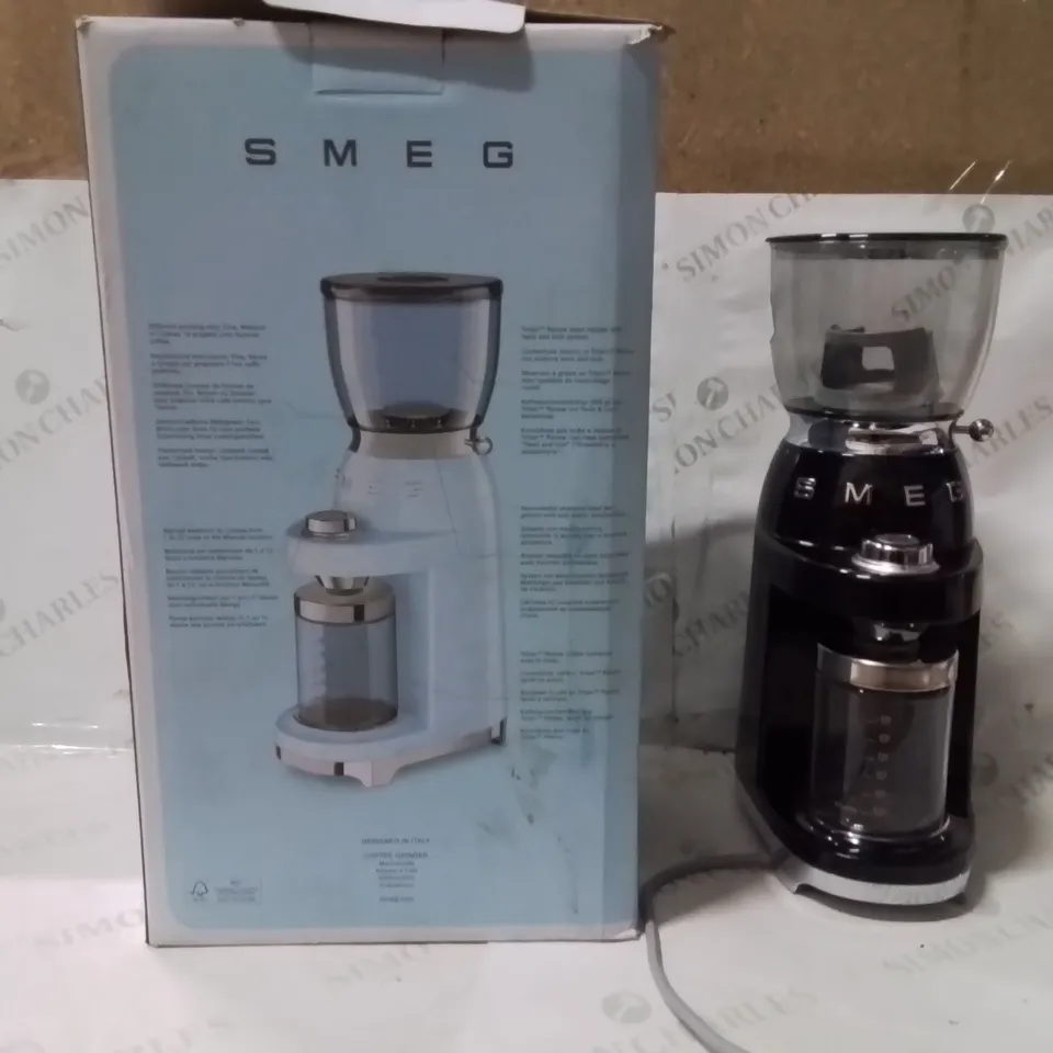 BOXED SMEG COFFEE GRINDER MACHINE 
