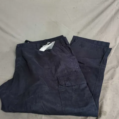 JACAMO CARGO TROUSERS IN NAVY – SIZE 48