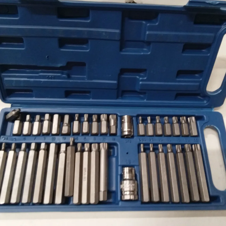 BOXED 40PC DRILL FITTINGS