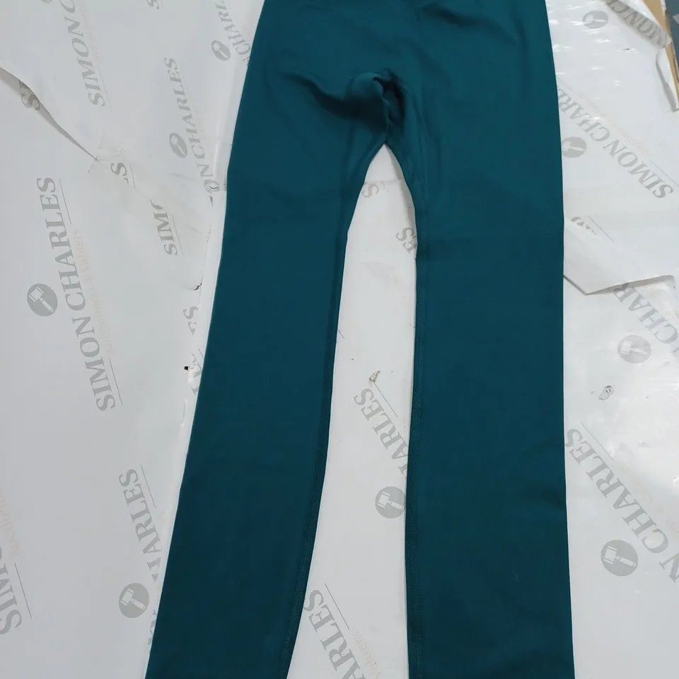 GYM SHARK TRAINNING LEGGINGS - SIZE UNSPECIFIED