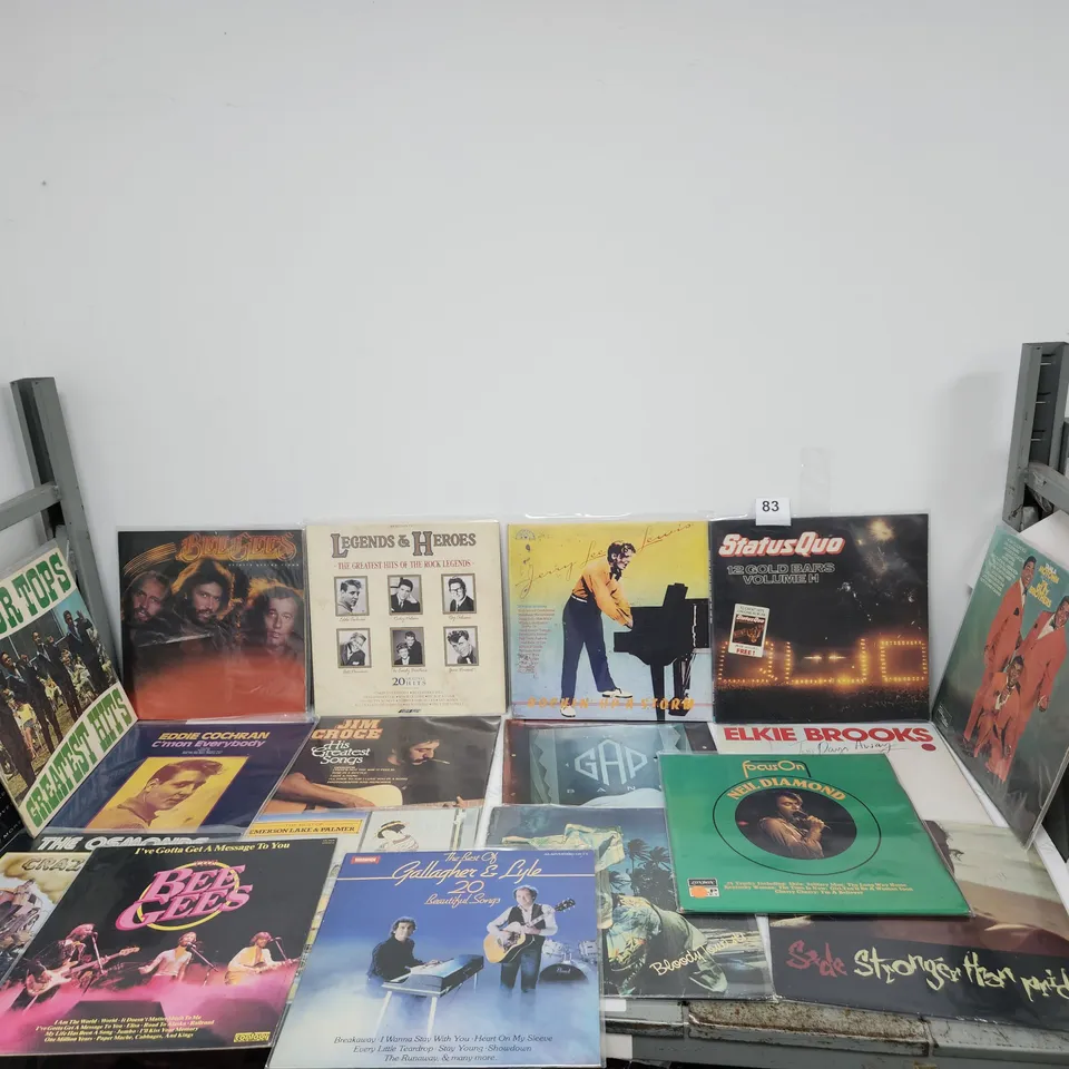 A COLLECTION OF 19 X VINYL RECORDS.