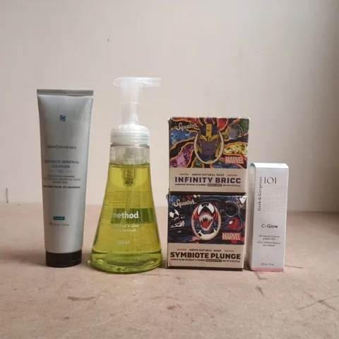 APPROXIMATELY 15 ASSORTED COSMETIC ITEMS TO INCLUDE METHOD, DR SQUATCH, ETC - COLLECTION ONLY