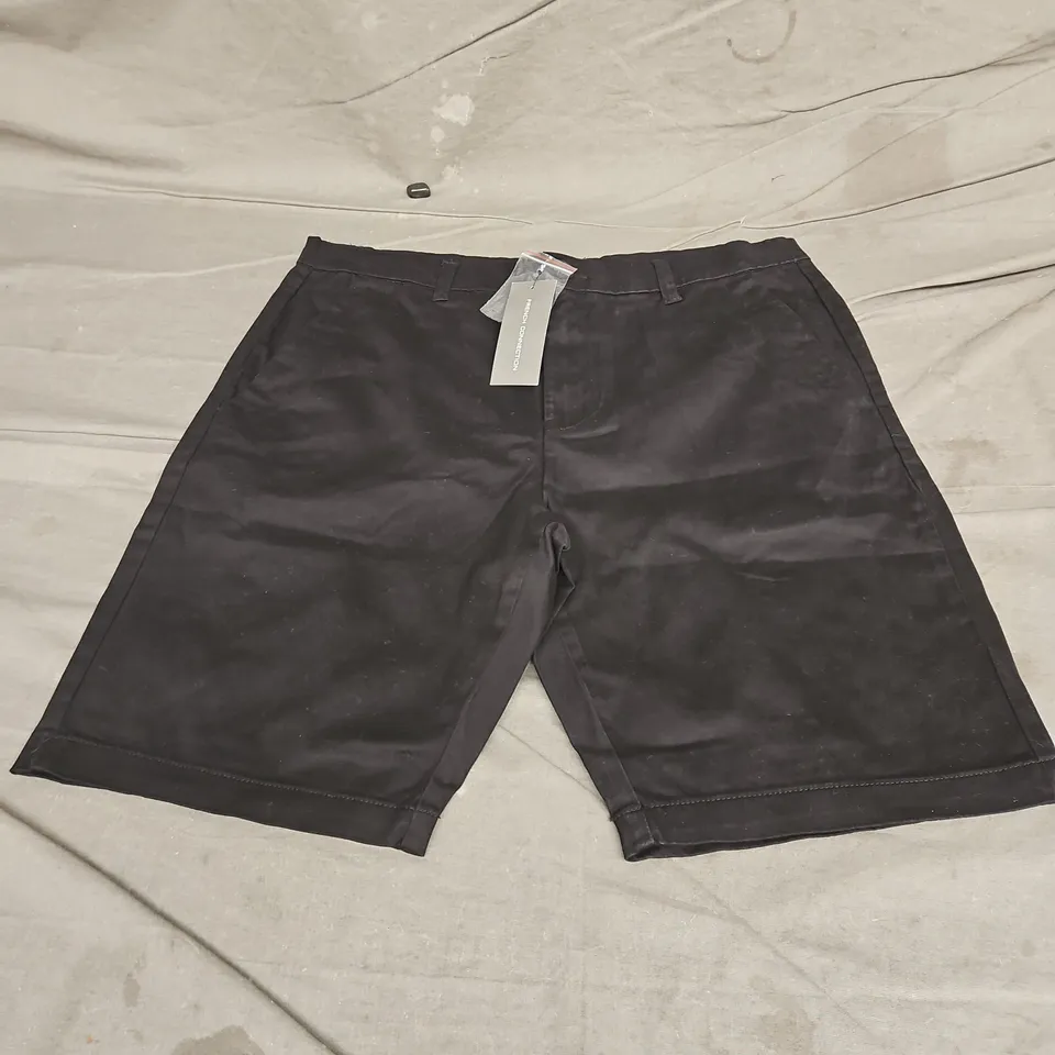 FRENCH CONNECTION SHORTS IN BLACK SIZE L