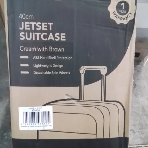 BOXED LUGG JETSET SUITCASE
