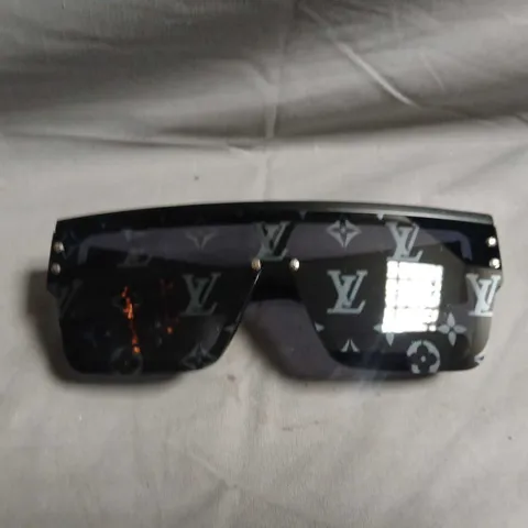 LOUIS VUITTON MONOGRAM SHIELD SUNGLASSES