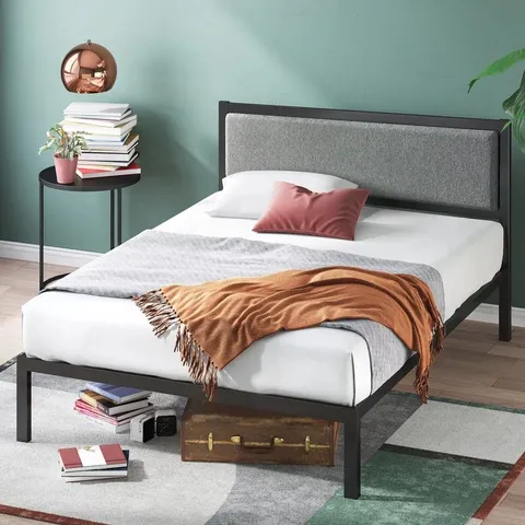 BOXED ARLEDGE UPHOLSTERED BED WITH UPHOLSTERED HEADBOARD