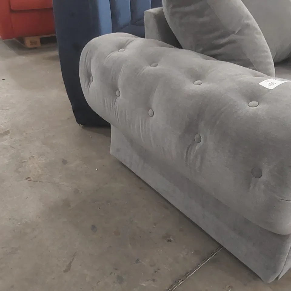 QUALITY DESIGNER FABRIC UPHOLSTERED SOFA BED WITH STORAGE