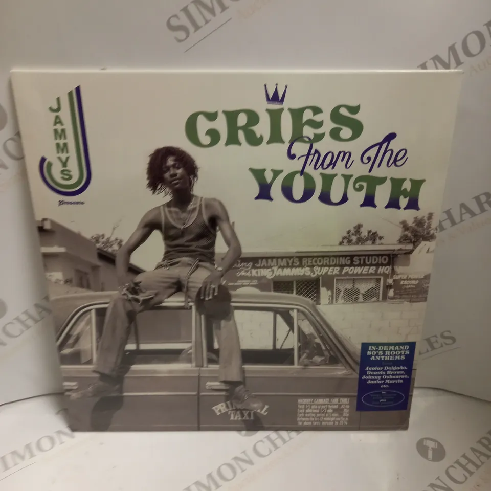 BOX TO CONTAIN APPROX. 10 X ASSORTED MUSIC VINYL'S. ARTISTS VARY 
