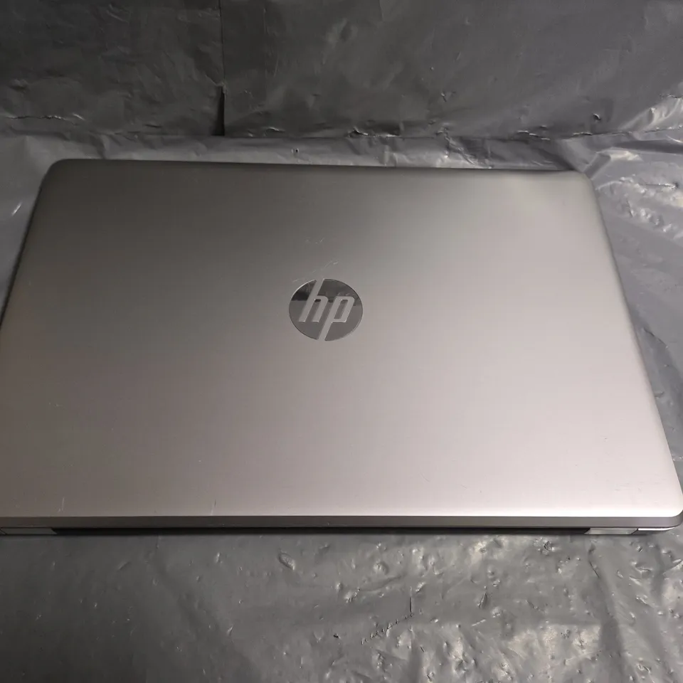 HP 250 G6 NOTEBOOK PC 