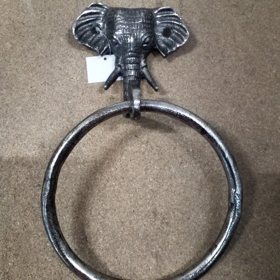 BOXED MELENDY ELEPHANT TOWEL RING