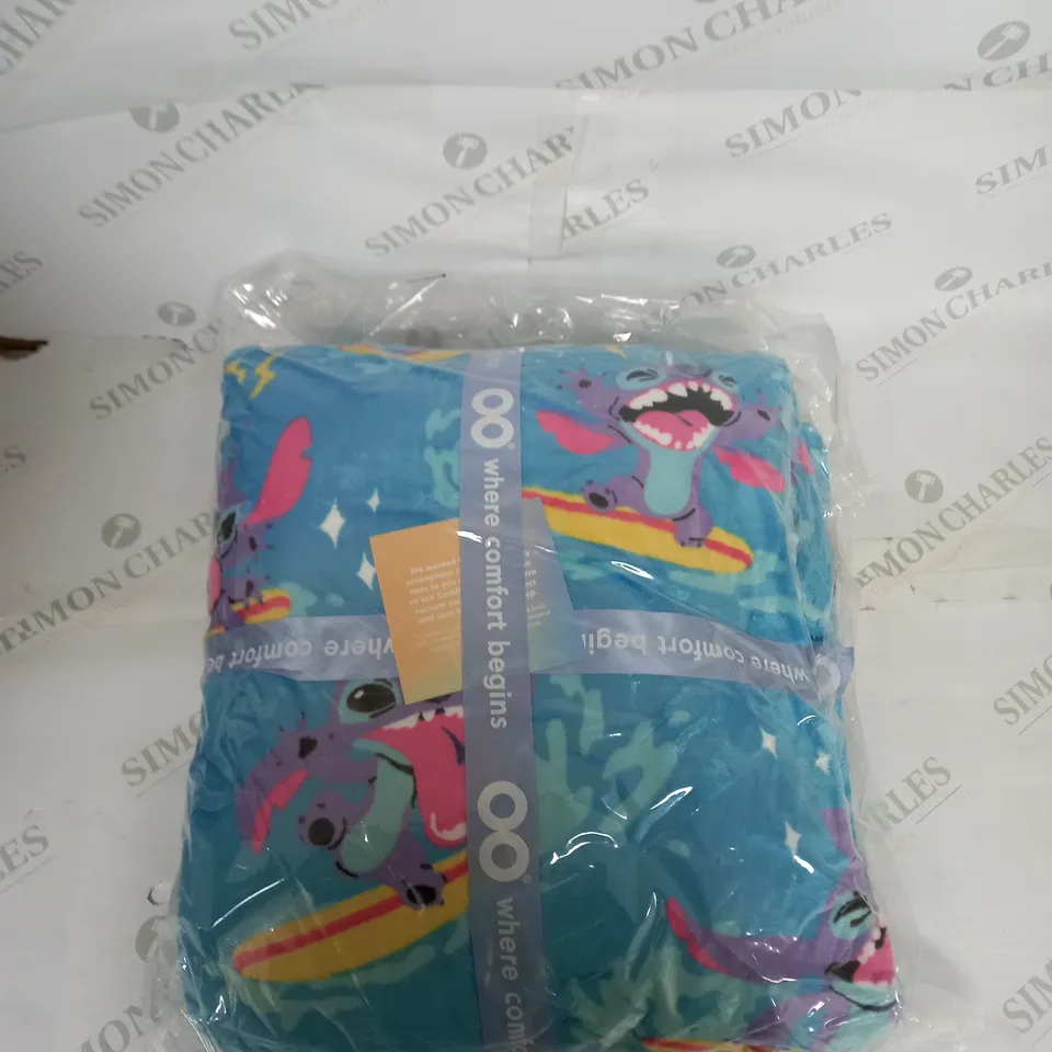 OODIE HOODED OVERSIZED BLANKET - LILO AND STITCH