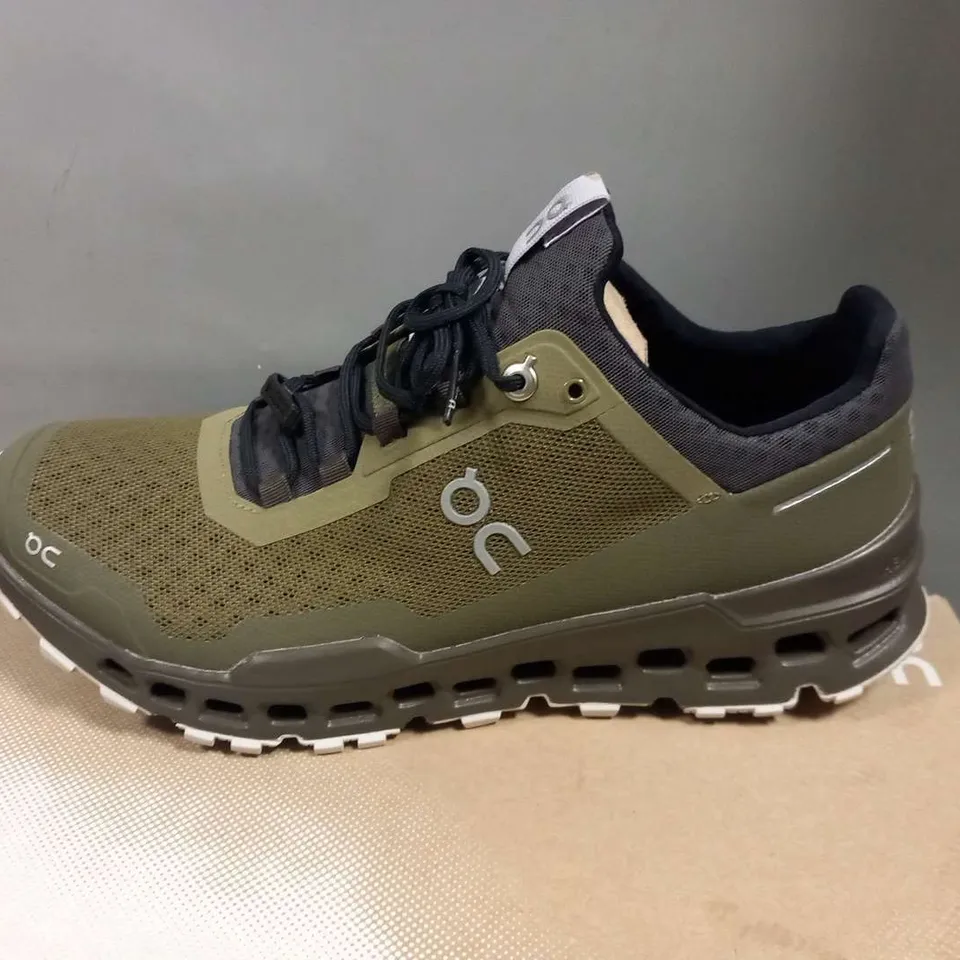 BOXED ON CLUDULTRA SN32 OLIVE BLACK SIZE 7.5