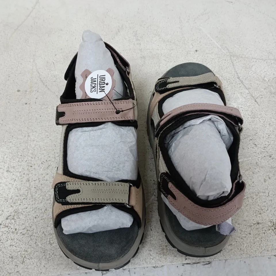 BOXED PAIR OF URBAN JACKS MANDY SANDALS IN PINK/BLACK - 38