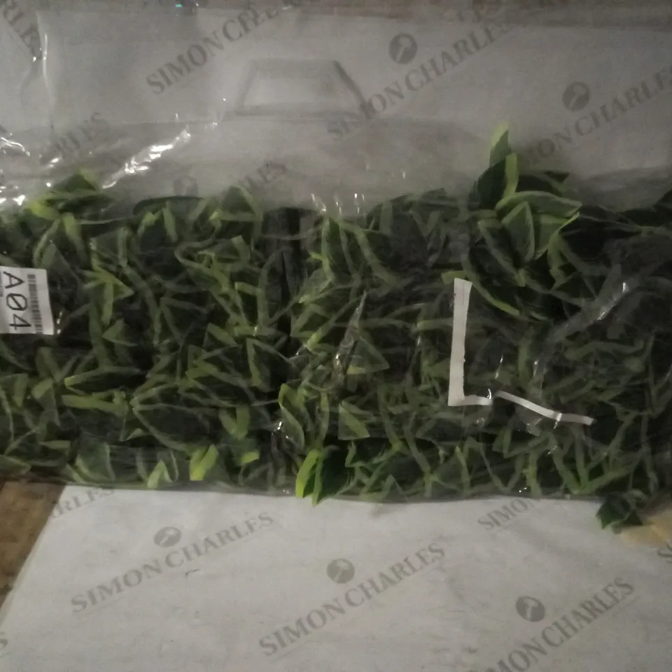 HOSTA LEAF TRELLIS 180X60CM  RRP £32.99