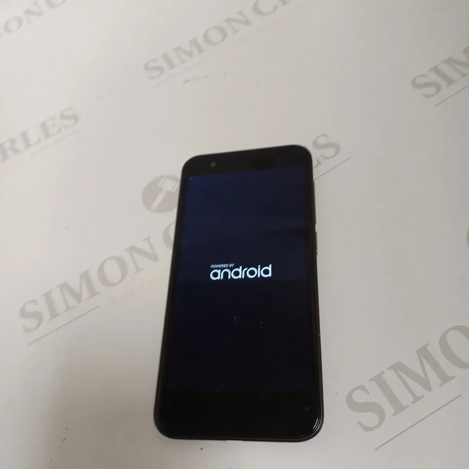 VODAFONE SMART PHONE VFD 600