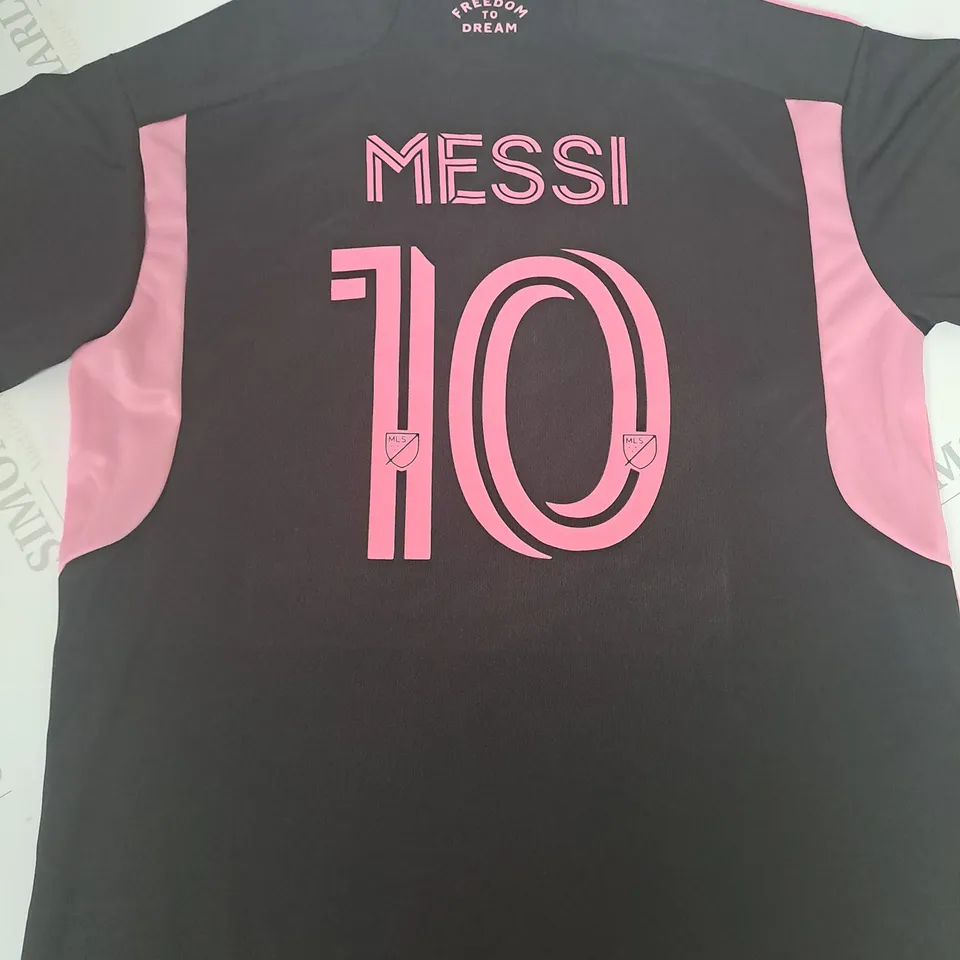 INTER MIAMI FC AWAY SHIRT WITH MESSI 10 ON THE BACK SIZE 24
