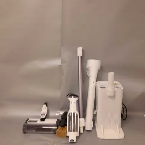 BOXED SHARK 1.3L AUTO EMPTY VACUUM CLEANER IW3510UK