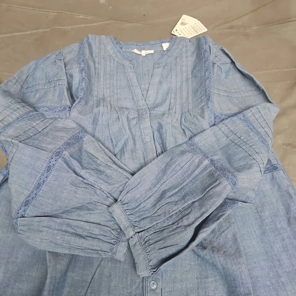 LEVI'S DENIM SHIRT – STANDARD FIT – BLUE CHAMBRAY – UK SIZE L