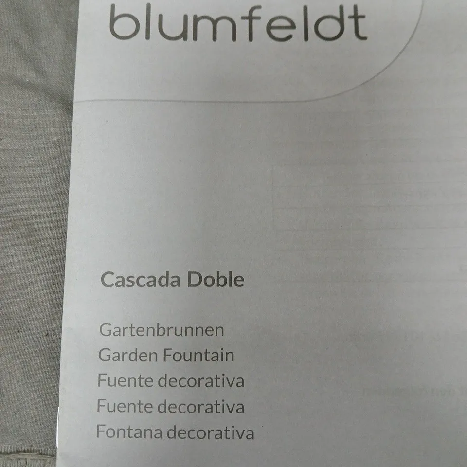 Blumfeldt Cascada Doble Garden Fountain – Wooden Barrel