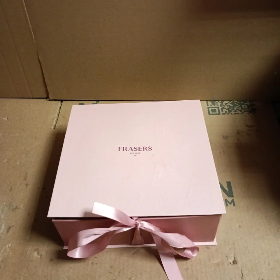FRASERS GIFT BOX - SKINCARE & BEAUTY SET (EVE LOM, ELEMIS & MORE)