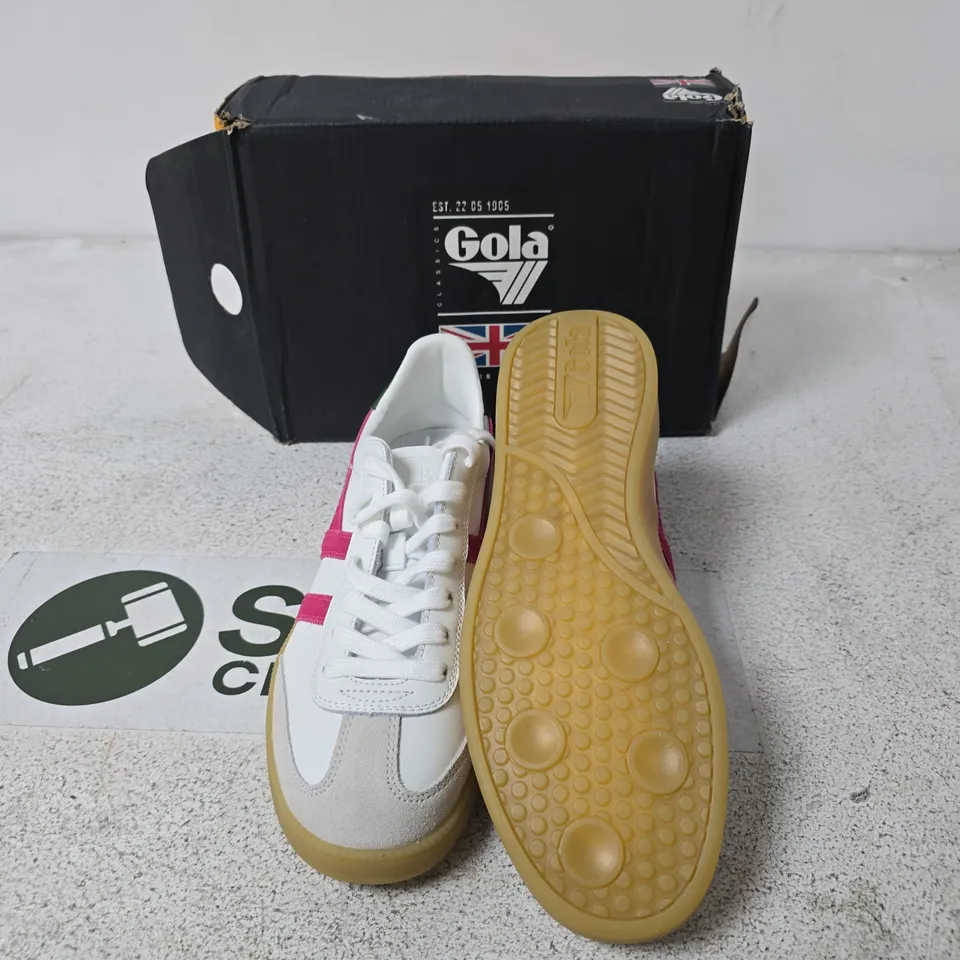GOLA VIPER LEATHER TRAINERS – WHITE WITH PINK STRIPE, GUM SOLE – UK 7 