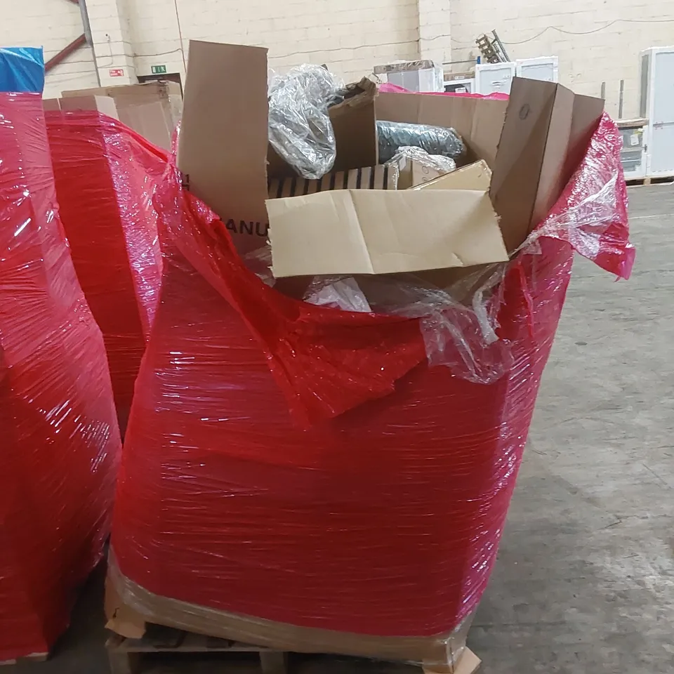 PALLET OF ASSORTED HOUSEHOLD ITEMS AND CONSUMER PRODUCTS TO INCLUDE; AIR FRYERS, POP UP BEACH TENT, BOXED FURNITURE ETC 