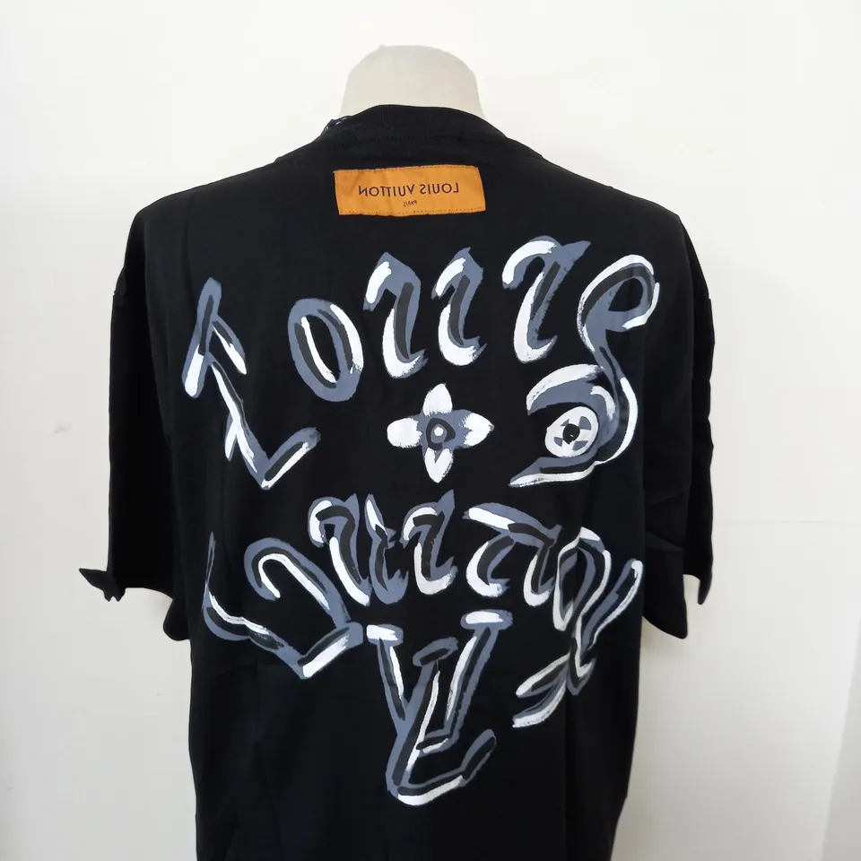 LOUIS VUITTON GRAPHIC T-SHIRT SIZE XXL