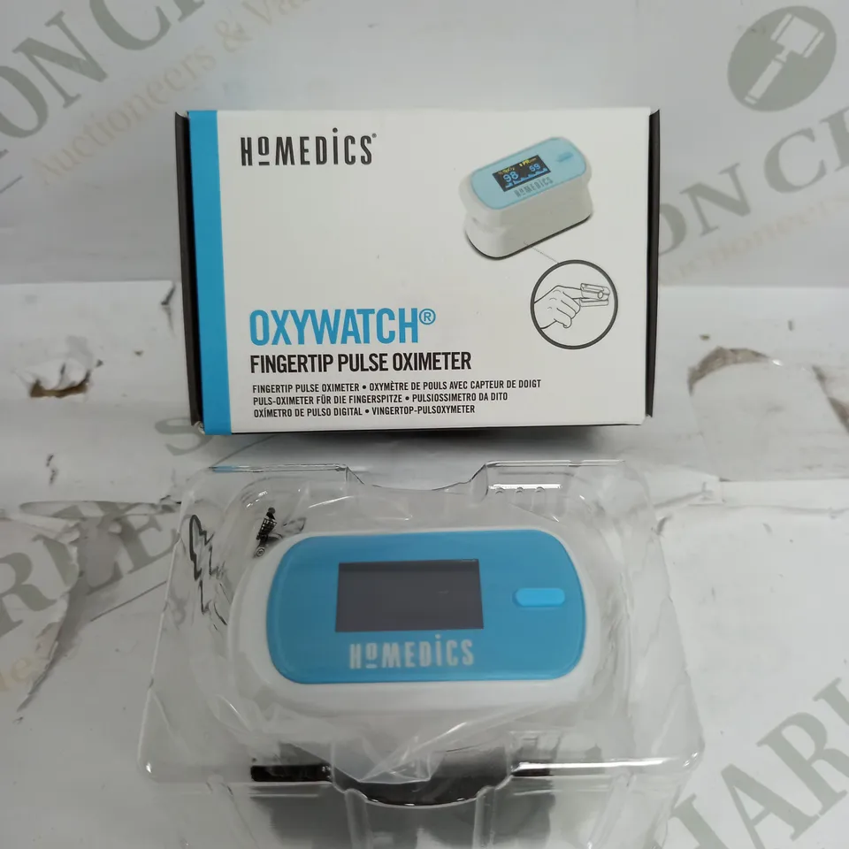 BOX OF APPROXIMATELY 50 HOMEDICS PX101EU PULSE OXIMETER