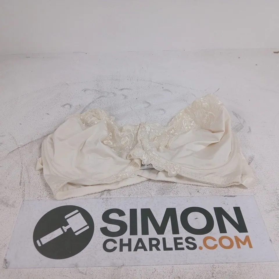 POUBLIX CREAM BRA SIZE 40HH
