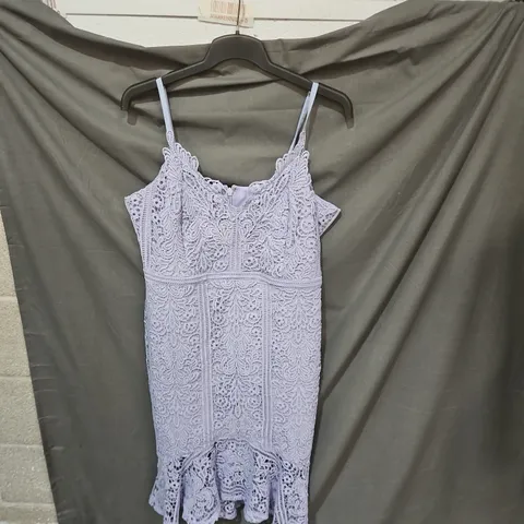 LIPSY LONDON LAVENDER LACE DRESS, UK 10 (EU 40)