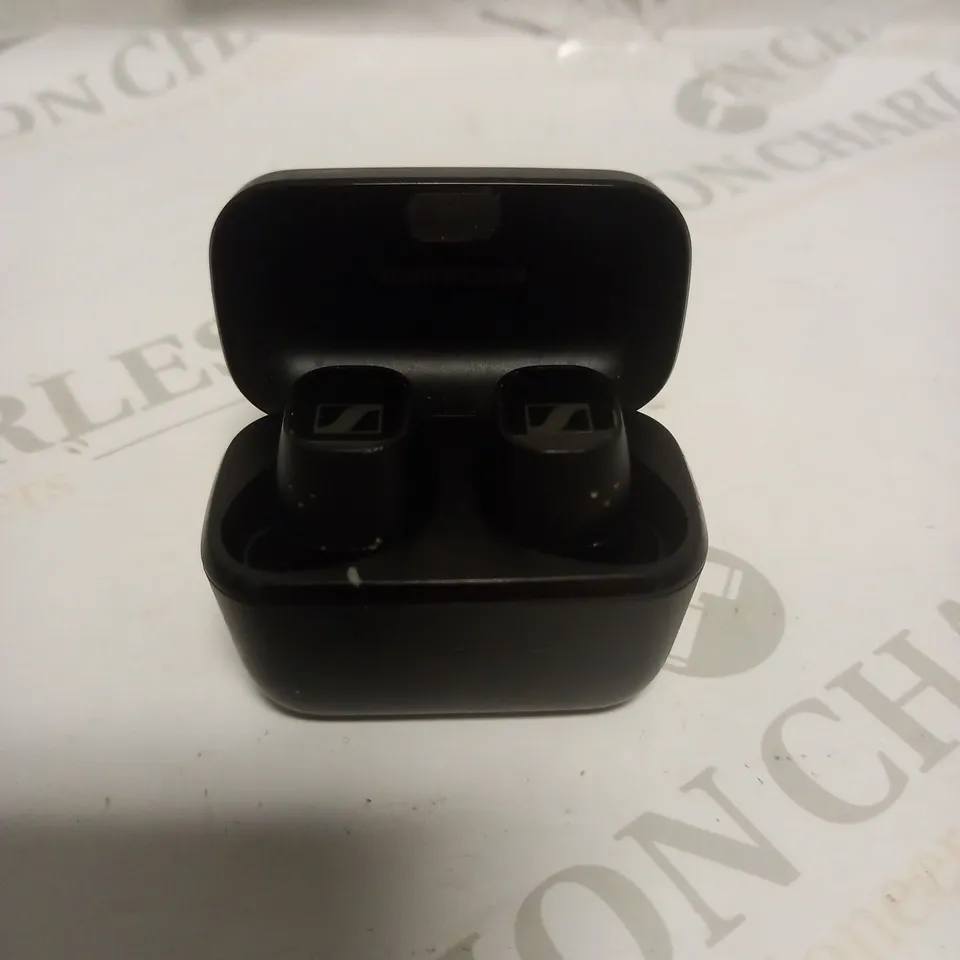 SENNHEISER CXPLUSTW1 IN EAR HEADPHONES, BLACK