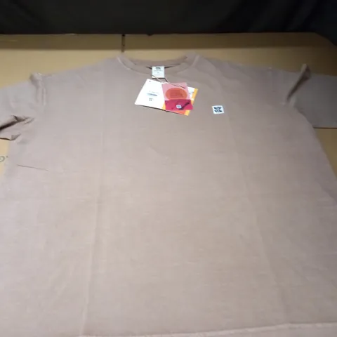 LUCY & YAK BENNY TEE IN OMBRE - M