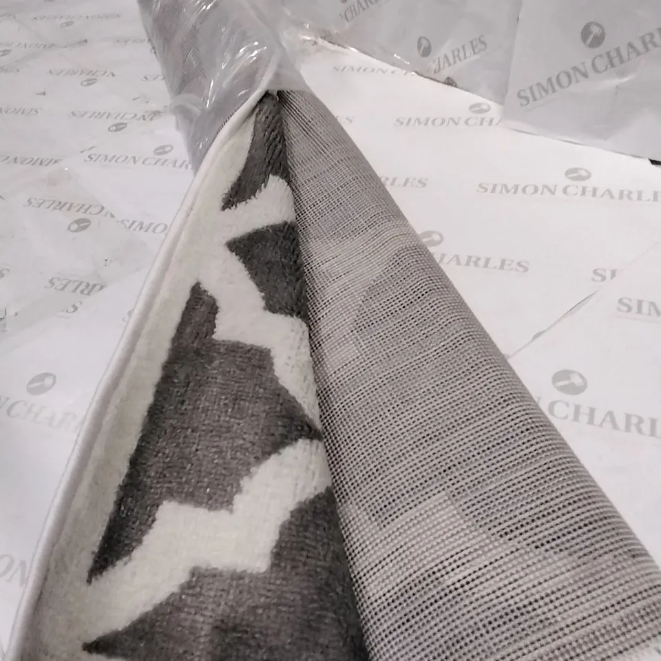 BRAND NEW PACO HOME GREY SINAI RUG SIZE 120CM X 170CM